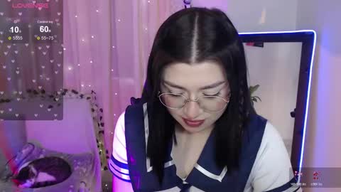 Mily online show from November 6, 8:15 pm