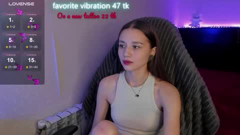 Emily online show from September 27, 6:59 pm