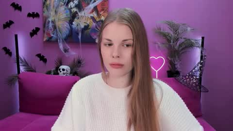 Kelly online show from November 2, 8:12 pm