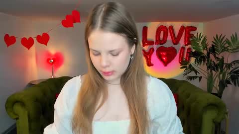 Kelly online show from March 11, 6:08 am