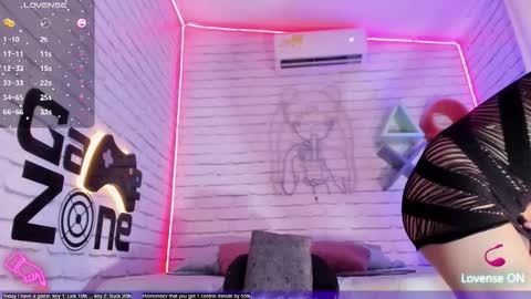Snapshot of min_minjil chatting on September 12, 7:32 pm Minji online show from September 12, 7:32 pm