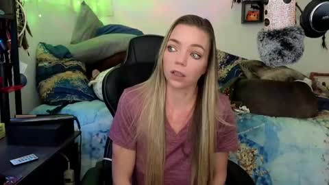 Mindy Mars online show from February 19, 3:49 pm