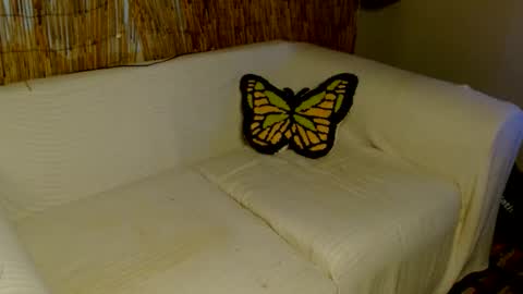 Mindy online show from April 25, 7:33 am