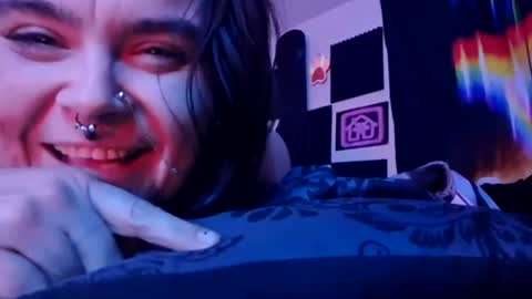 mindyourvib3z online show from May 21, 10:57 am