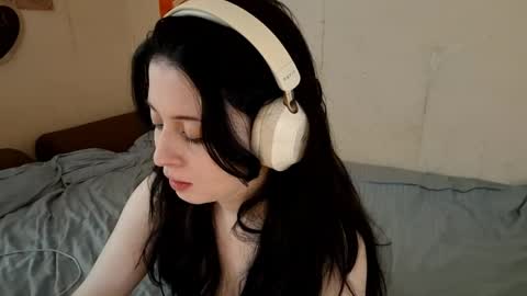 Mindy online show from April 6, 4:46 am