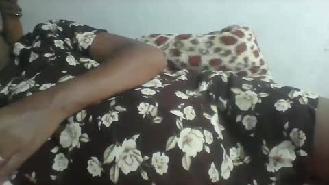 Minie4Tina online show from March 16, 8:07 am