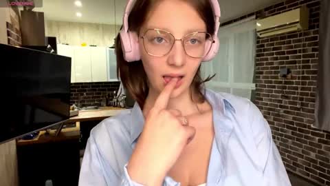 Asti online show from March 25, 5:16 pm