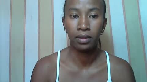 minouch211907 online show from March 12, 11:09 am