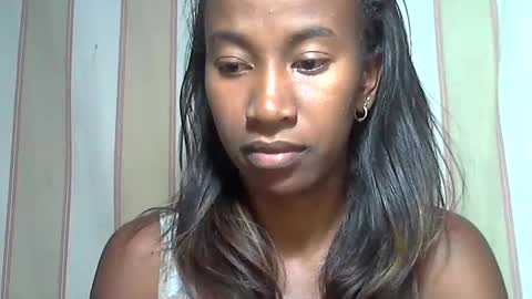 minouch211907 online show from March 2, 5:20 pm