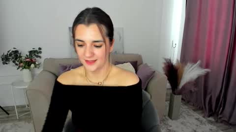 Jessi online show from October 4, 11:38 am