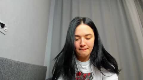 Snapshot of minx_nightcityx chatting on March 7, 8:11 pm Minx NightCityX online show from March 7, 8:11 pm