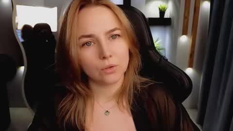 Mira online show from December 3, 8:38 am