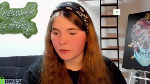 miraa_bloom online show from March 25, 3:59 pm