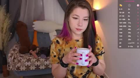 Snapshot of mirafalls chatting on September 12, 5:30 am Mira online show from September 12, 5:30 am