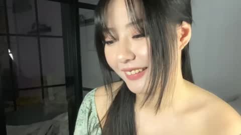 mirafloat online show from October 17, 1:47 pm