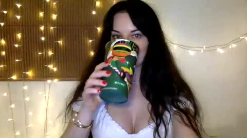 Mari online show from September 22, 2:43 am