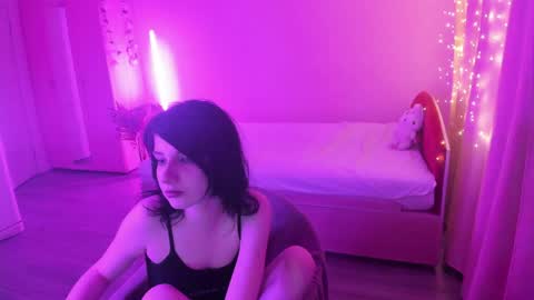 miragespark online show from May 16, 10:09 pm