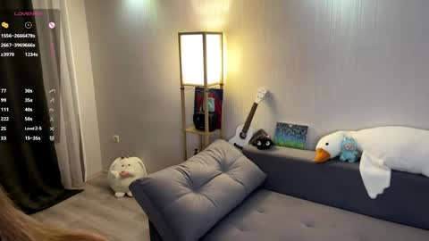 Mira online show from March 29, 8:08 pm