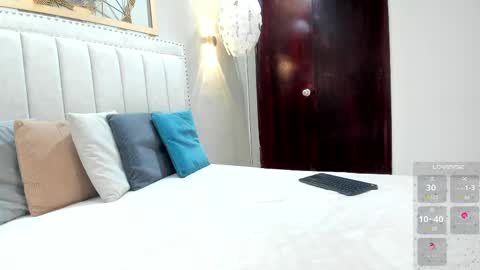    online show from April 25, 1:41 pm