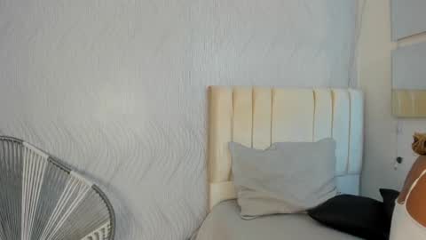 Miranda online show from February 23, 12:20 pm