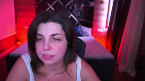 Snapshot of mirandawarm chatting on September 25, 6:34 am Miranda online show from September 25, 6:34 am