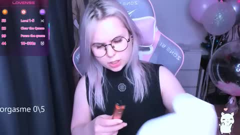 Kira online show from February 13, 1:07 am