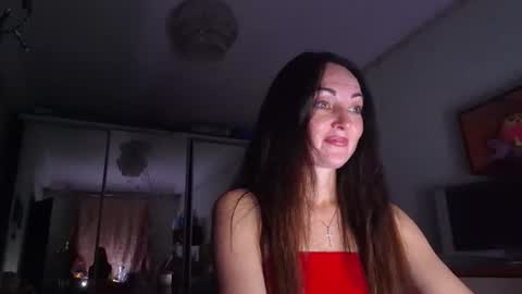 Christina online show from June 14, 9:15 pm