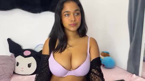 Snapshot of mirella_beck chatting on September 9, 5:40 am Mirella online show from September 9, 5:40 am