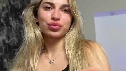 miri07 online show from July 19, 1:35 pm