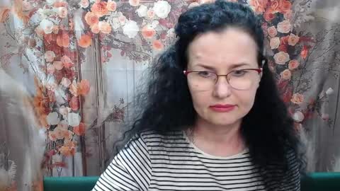 Miroslava Happi online show from April 17, 5:53 am