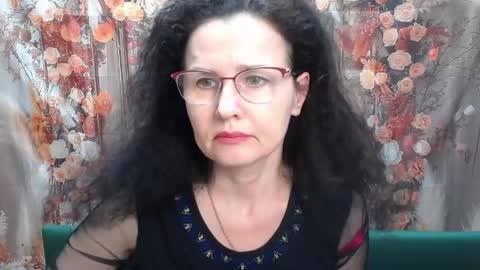 Miroslava Happi online show from May 11, 4:04 pm
