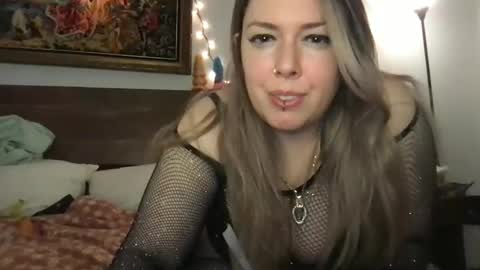 MisoHorny aka Goddess Sahara online show from January 5, 3:00 am