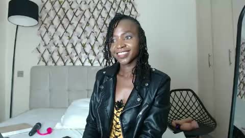 mis_kaylee online show from July 27, 12:51 am