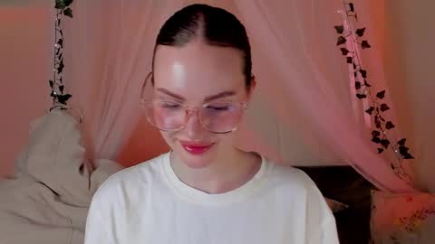 Snapshot of mish_ka3 chatting on February 3, 3:06 pm Misha online show from February 3, 3:06 pm