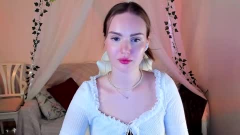 Snapshot of mish_ka3 chatting on September 8, 4:50 pm Misha online show from September 8, 4:50 pm