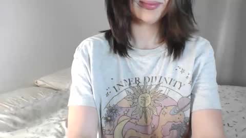 Elora online show from February 3, 7:24 am