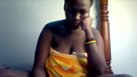 miss440 online show from September 17, 8:40 pm