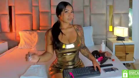 Miss Abigail  online show from June 24, 1:10 pm