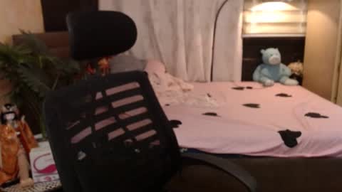 Snapshot of miss_angelic15 chatting on February 1, 3:08 am miss angelic15 online show from February 1, 3:08 am