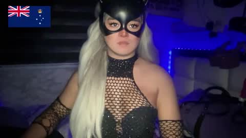 Call me  Miss Antonette  online show from June 4, 10:14 pm
