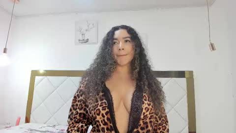 Snapshot of miss_ashley__ chatting on October 17, 12:08 pm ashh online show from October 17, 12:08 pm