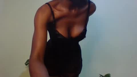 miss_cisca online show from January 12, 5:24 am