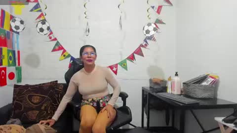 Clare PocaHose online show from July 6, 4:29 am