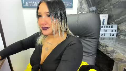 Danika online show from May 4, 11:03 am