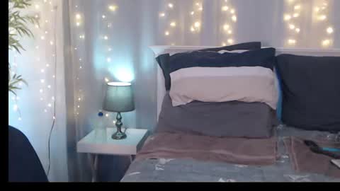 Miss EVA  Email misseva123xxx online show from July 27, 5:59 am