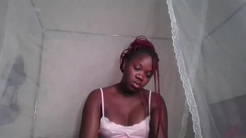 Snapshot of miss_kookie chatting on February 18, 12:05 am miss_kookie online show from February 18, 12:05 am