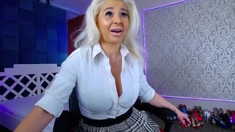 Miss Kora online show from April 2, 3:37 am