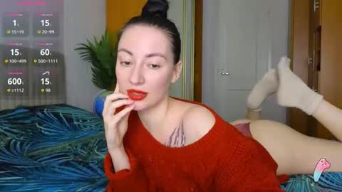 Laura online show from February 10, 10:18 am