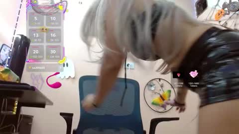 Snapshot of miss_mafehot chatting on October 10, 3:11 am mafe maria fernanda online show from October 10, 3:11 am