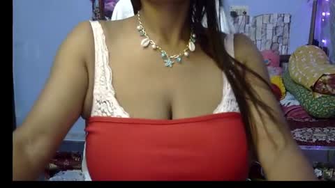 Mahi online show from July 5, 1:06 pm